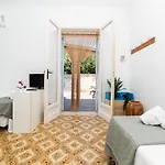 Casa Degli Oleandri Apartment *
