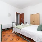 Apartment Casa Degli Oleandri *