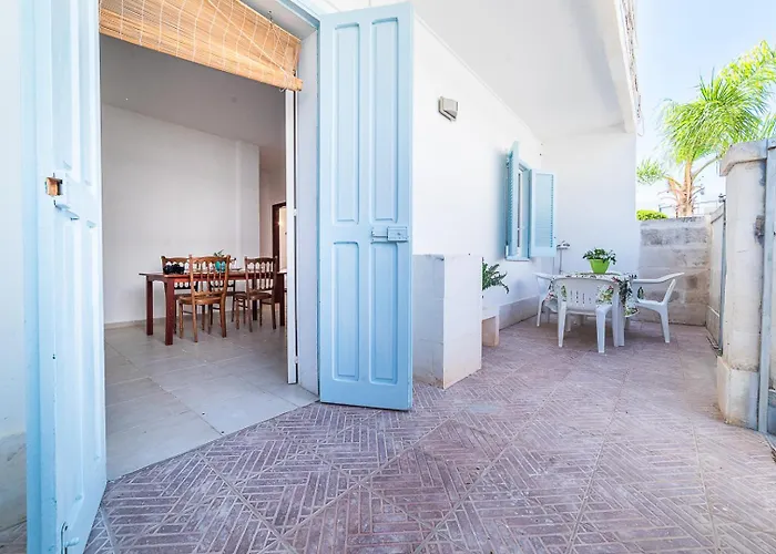 Degli Oleandri Apartment