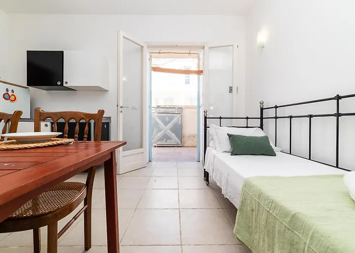 Degli Oleandri Apartment *